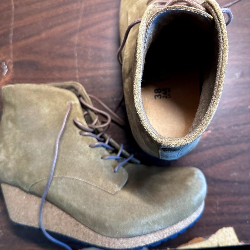 Birkenstock Papillo Edith Wedge Boot Suede